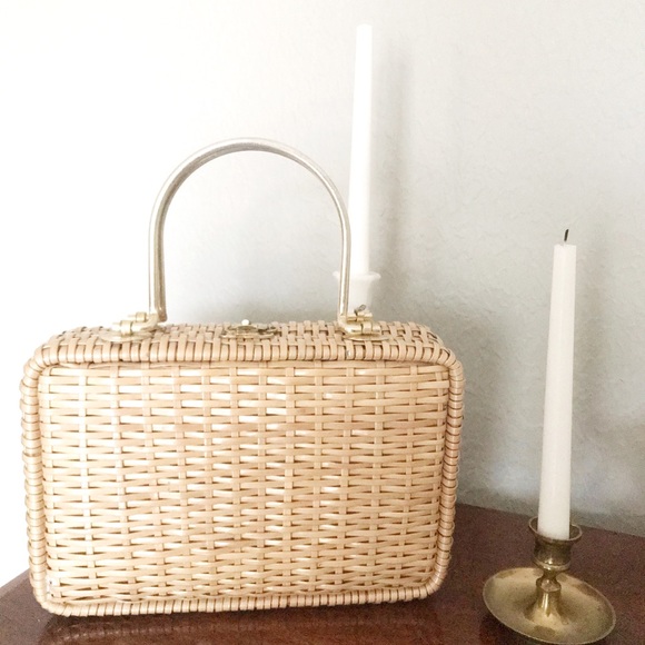 Vintage Handbags - V I N T A G E | Straw Bag